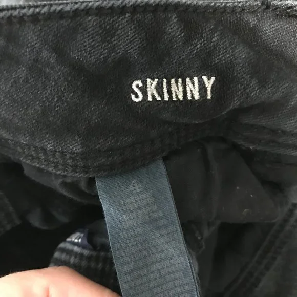 American Eagle Outfitters Skinny Jeans 4R Regular Black Low Rise Stretch - Picture 9 of 10